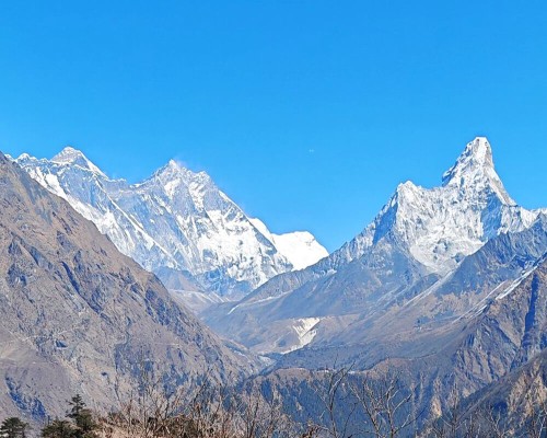Everest Panorama View