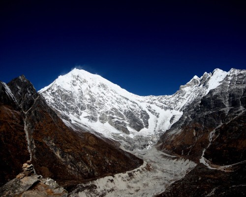 Langtang Lirung ()