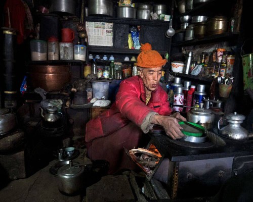Local People Cooking